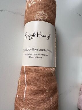 Snuggle Hunny Organic Cotton Muslin Wrap - Rust Floral